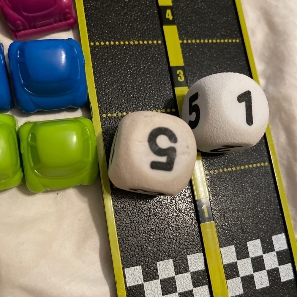 Learning Resources Mini Motor Math Activity Set Age 4+ - Replacement Pieces - Picture 8 of 9